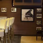 Ifec 酒店 塞纳河畔伊夫里