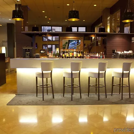 Ξενοδοχείο Ifec Ιβρύ-συρ-Σεν