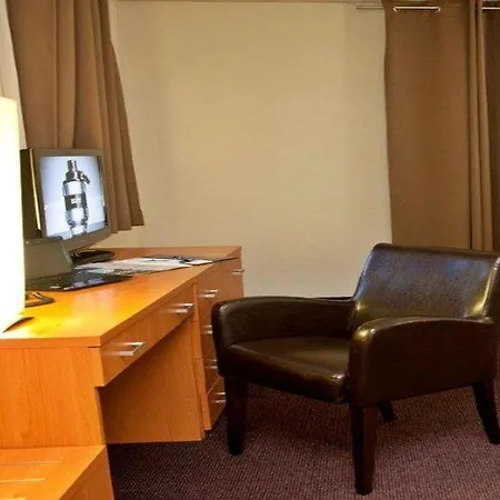 Ifec Ιβρύ-συρ-Σεν