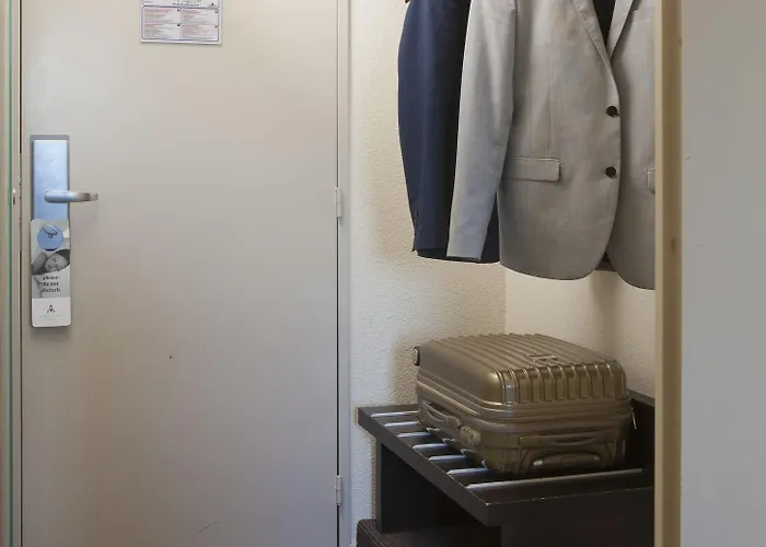 Hotel Ifec Ivry-sur-Seine