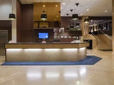 Ifec מלון